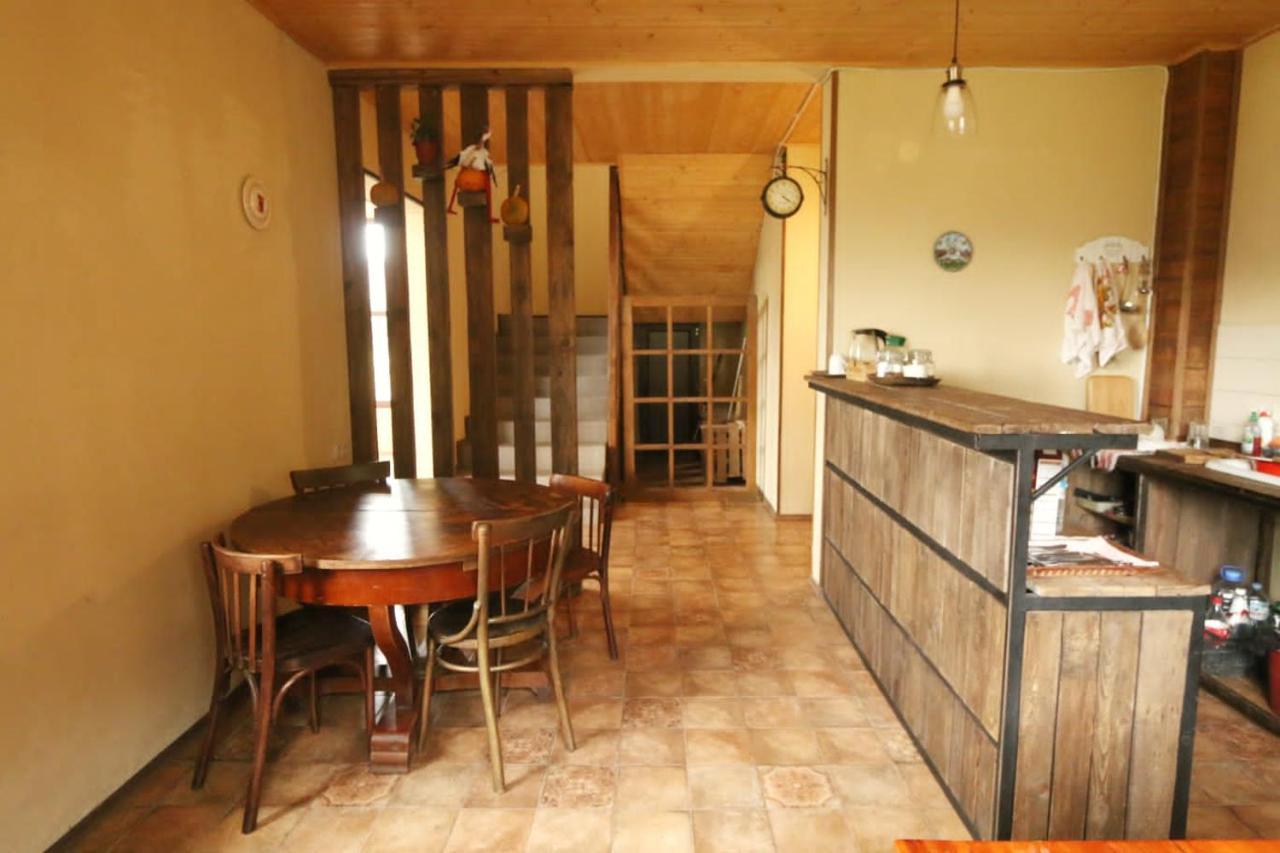 Arte In Kazbegi Hotel ภายนอก รูปภาพ