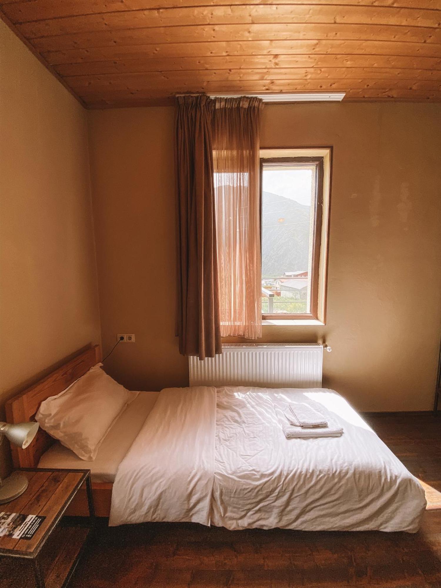 Arte In Kazbegi Hotel ภายนอก รูปภาพ