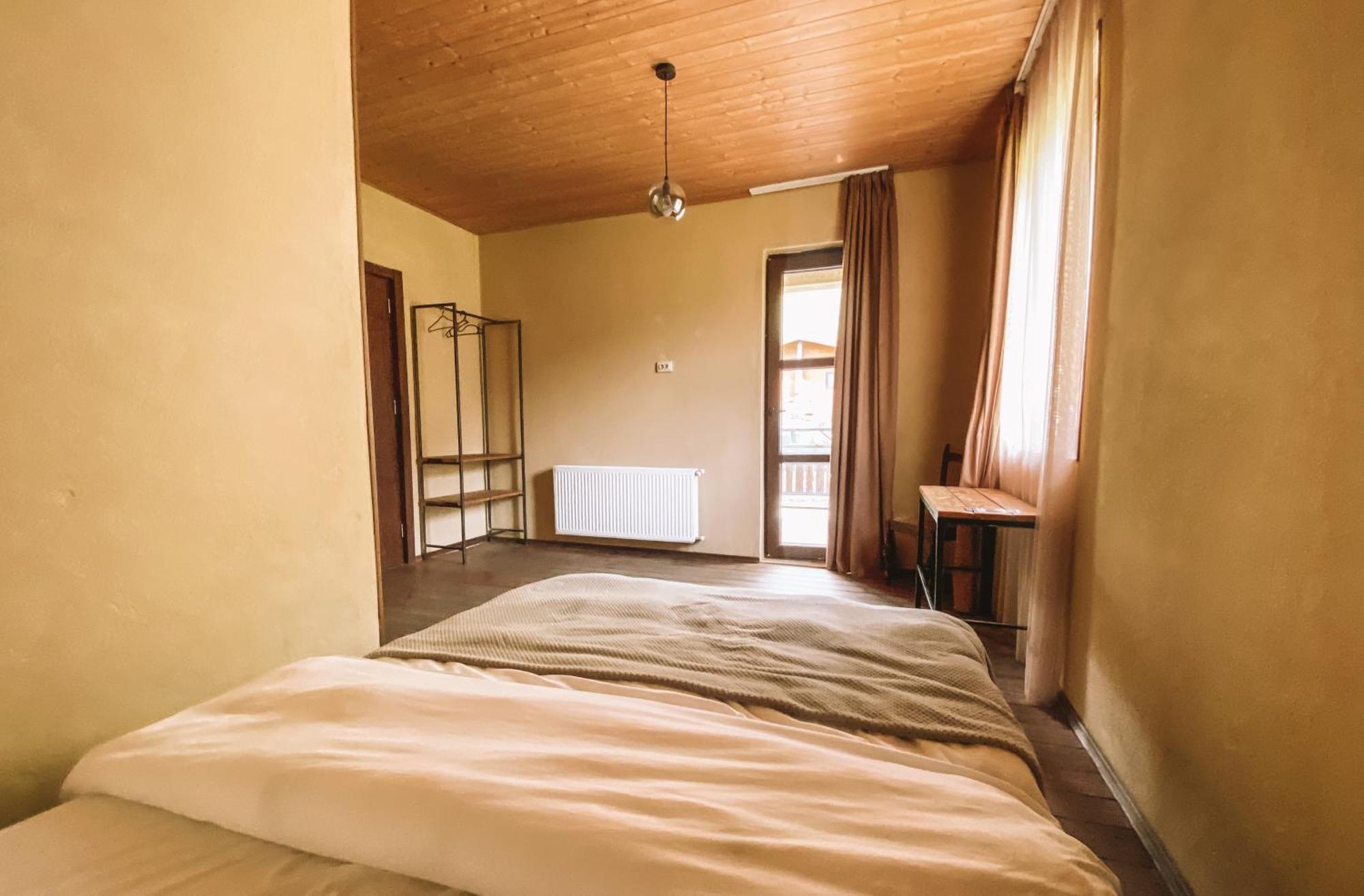Arte In Kazbegi Hotel ภายนอก รูปภาพ