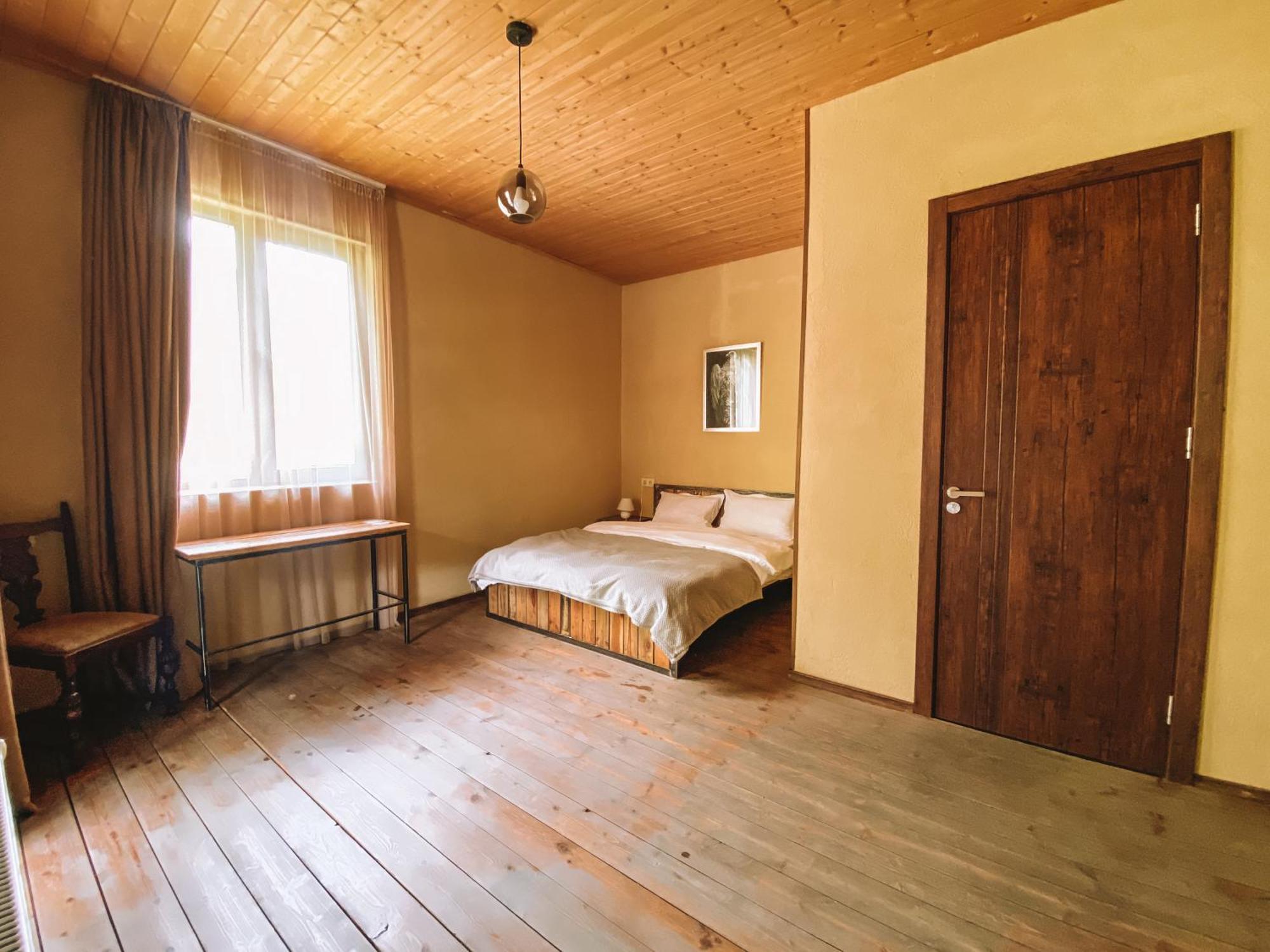 Arte In Kazbegi Hotel ภายนอก รูปภาพ